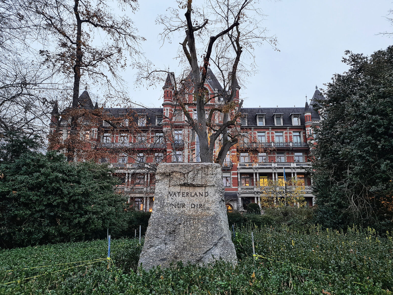 Socker des Turnerdenkmals, Zürich (Philine Erni)