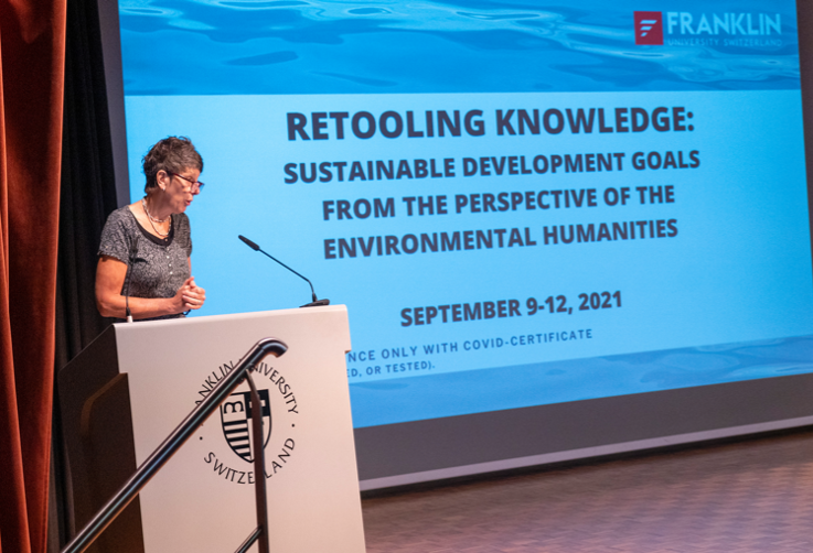 Alison Pouliot, environmental photographer and natural historian, at the symposium at Franklin University Switzerlan